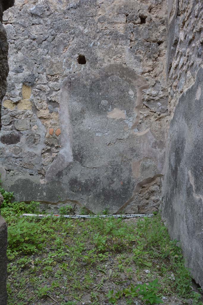 IX.5.2 Pompeii. May 2017. Looking towards room y, at south end of small corridor. 
Foto Christian Beck, ERC Grant 681269 DCOR.
