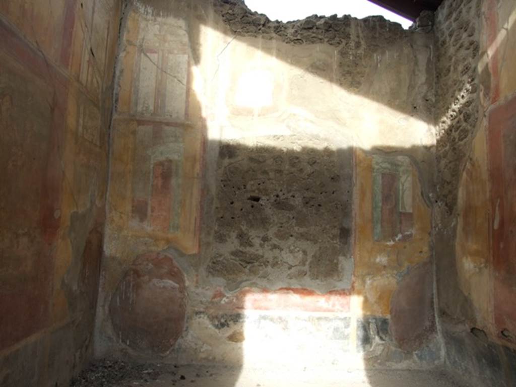 IX.5.2 Pompeii. December 2007. Room 20, looking north into room on north-east side of peristyle. North wall. According to Richardson, a painting of  Achilles discovered on Scyros, was found here. Now in the Naples Archaeological Museum. Inventory number 116085. See Richardson, L., 2000. A Catalog of Identifiable Figure Painters of Ancient Pompeii, Herculaneum. Baltimore: John Hopkins. (p.117)
