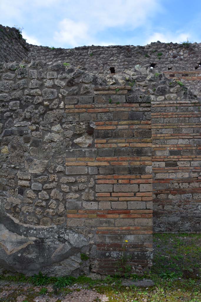 IX.5.2 Pompeii. March 2017. Room k, looking towards west wall of tablinum.  
Foto Christian Beck, ERC Grant 681269 DCOR.

