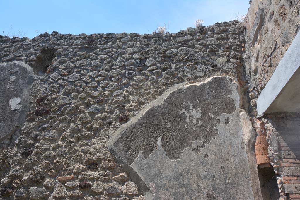 IX.5.5 Pompeii. May 2017. Upper west wall in north-west corner.
Foto Christian Beck, ERC Grant 681269 DÉCOR.
