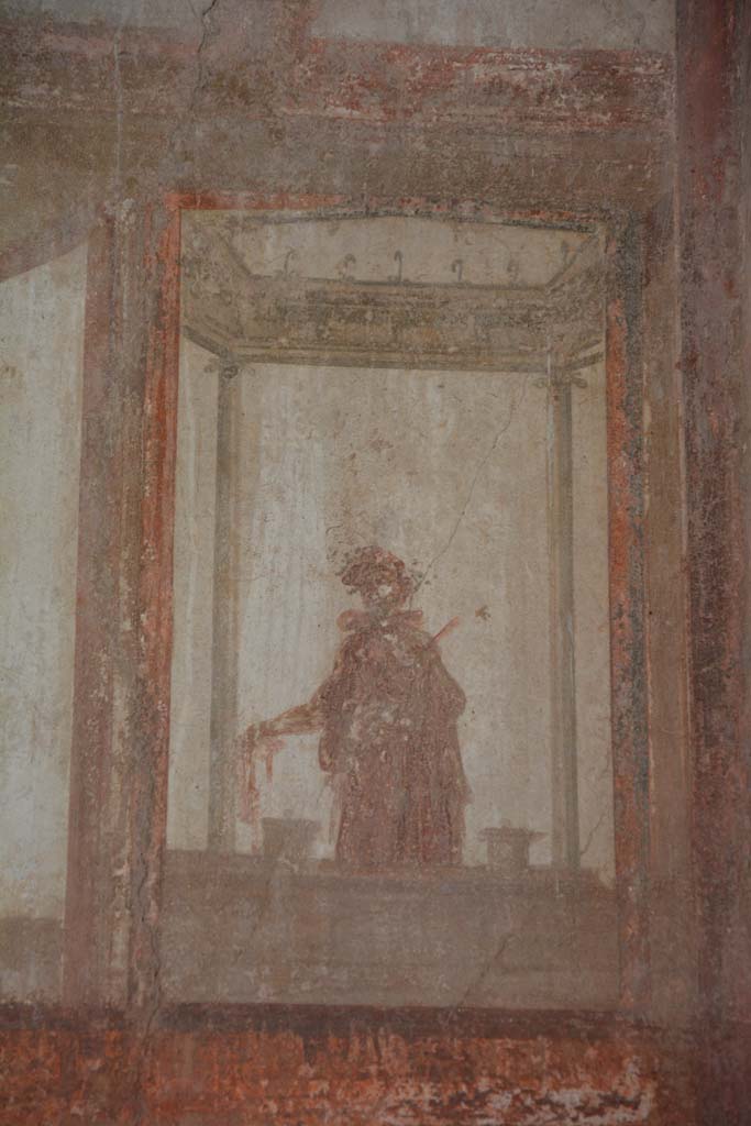 IX.5.6 Pompeii. May 2017. 
Room i, upper north wall in north-east corner, detail of figure on east side.   
Foto Christian Beck, ERC Grant 681269 DÉCOR.
