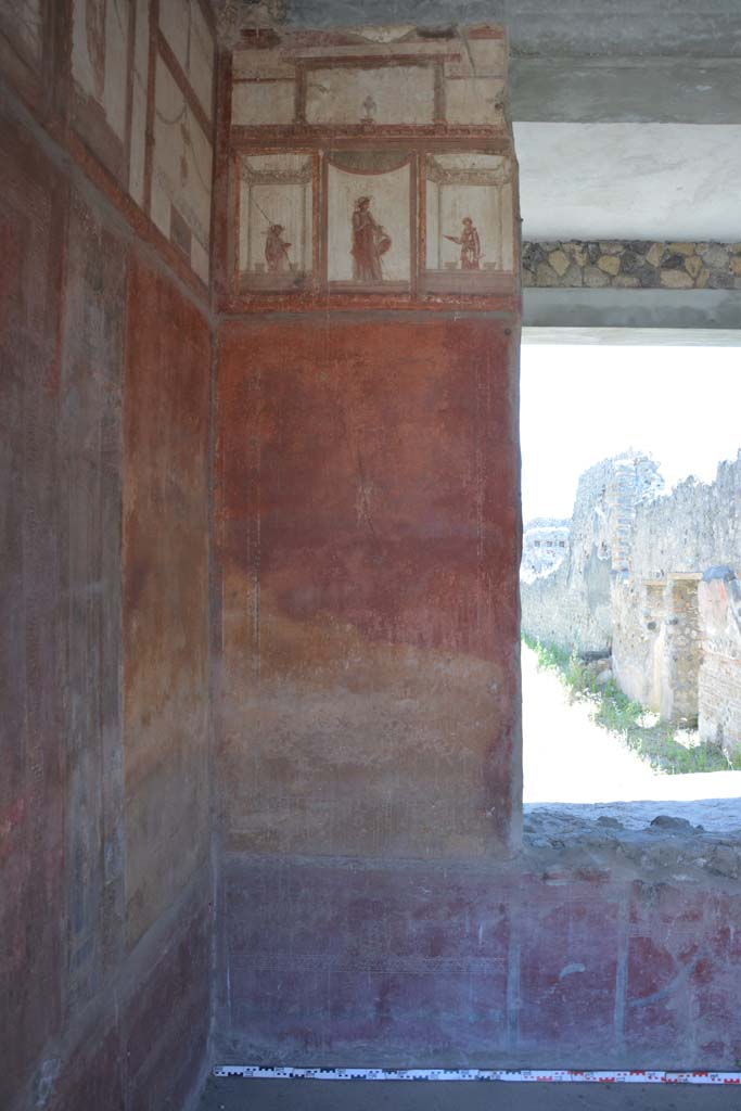 IX.5.6 Pompeii. May 2017. Room i, south wall in south-east corner.      
Foto Christian Beck, ERC Grant 681269 DCOR.
