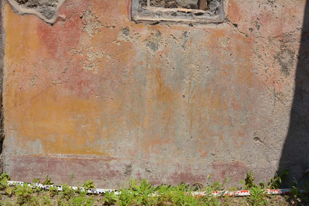 IX.5.6 Pompeii. May 2017. Room s, lower north wall.
Foto Christian Beck, ERC Grant 681269 DCOR.
