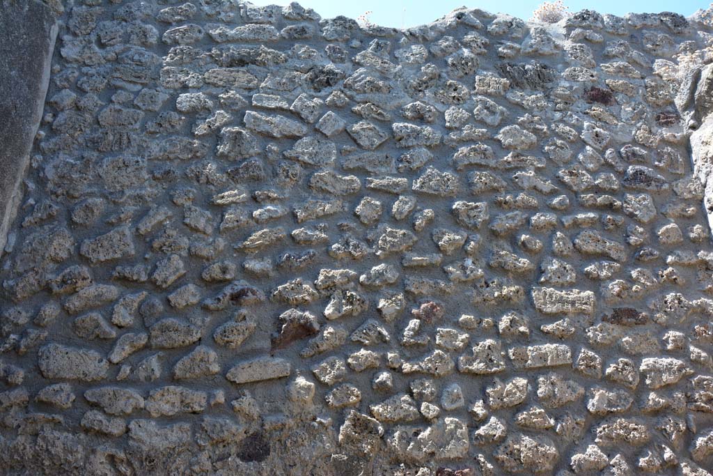 IX.5.6 Pompeii. May 2017. Room b, upper north wall.
Foto Christian Beck, ERC Grant 681269 DCOR.
