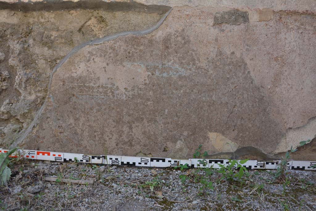 IX.5.6 Pompeii. May 2017. Room a, remaining decoration on zoccolo of west wall.
Foto Christian Beck, ERC Grant 681269 DÉCOR.

