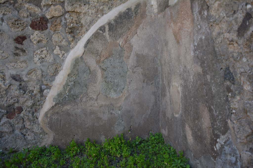 IX.5.7 Pompeii. March 2017. Looking towards remaining painted decoration in south-west corner.
Foto Christian Beck, ERC Grant 681269 DCOR.
