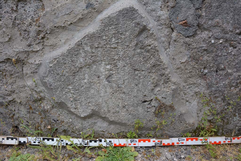 IX.5.8 Pompeii. May 2017. Remaining plaster on east wall at north end.
Foto Christian Beck, ERC Grant 681269 DCOR.

