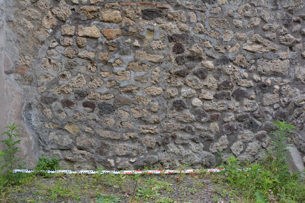 IX.5.8 Pompeii. May 2017. Looking towards west wall.
Foto Christian Beck, ERC Grant 681269 DCOR.
