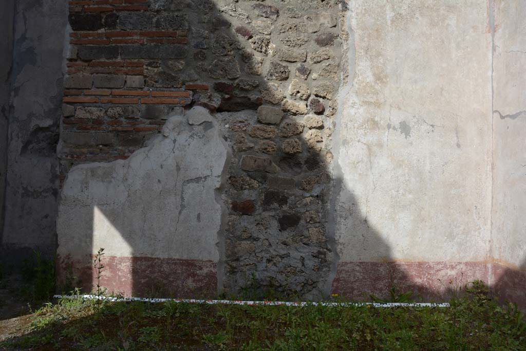 IX.5.9 Pompeii. May 2017. Room o, looking towards east wall.
Foto Christian Beck, ERC Grant 681269 DCOR.
