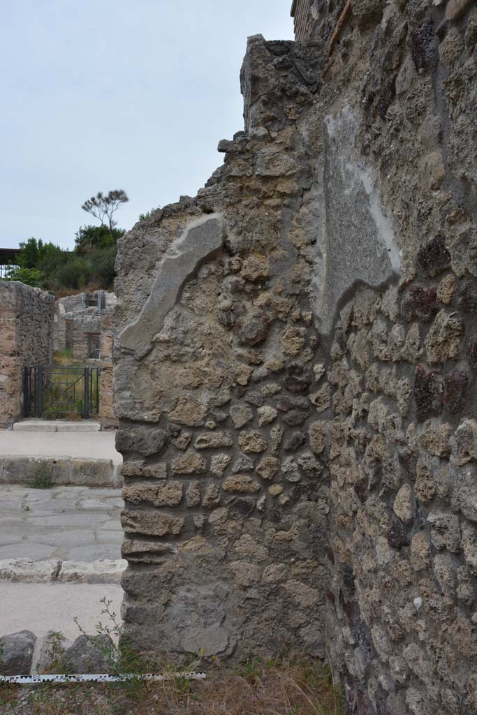 IX.5.10 Pompeii. May 2017. Looking towards north wall in north-east corner.
Foto Christian Beck, ERC Grant 681269 DCOR.

