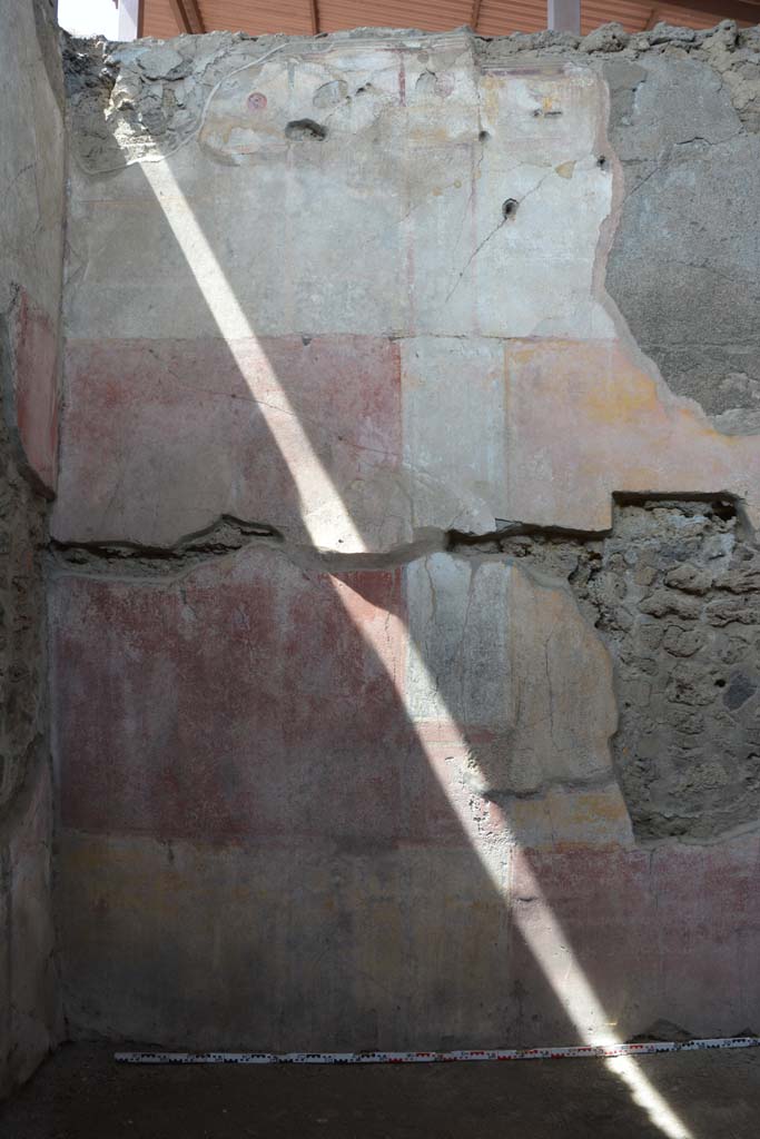 IX.5.11 Pompeii. May 2017. Room i, looking towards west wall at south end. 
Foto Christian Beck, ERC Grant 681269 DCOR.

