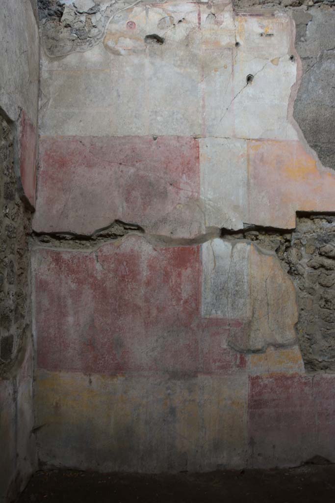 IX.5.11 Pompeii. March 2017. Room i, looking towards west wall at south end. 
Foto Christian Beck, ERC Grant 681269 DCOR.

