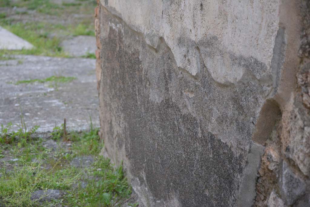 IX.5.11 Pompeii. March 2017. Room a, looking towards lower west wall at south end.   
Foto Christian Beck, ERC Grant 681269 DÉCOR.
