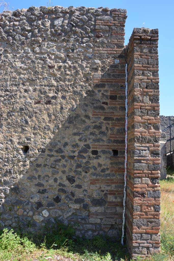 IX.5.14 Pompeii. May 2017. Room m, south wall at west end.
Foto Christian Beck, ERC Grant 681269 DCOR.

