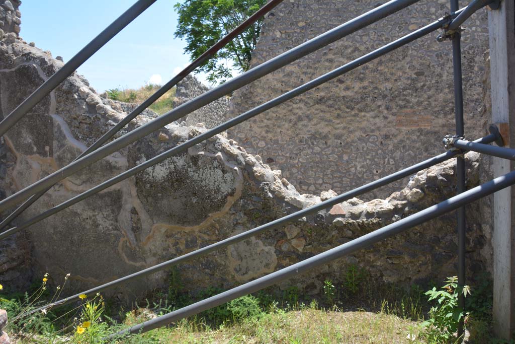 IX.5.14 Pompeii. May 2017. Kitchen “q”, looking towards south wall. 
Foto Christian Beck, ERC Grant 681269 DÉCOR.
