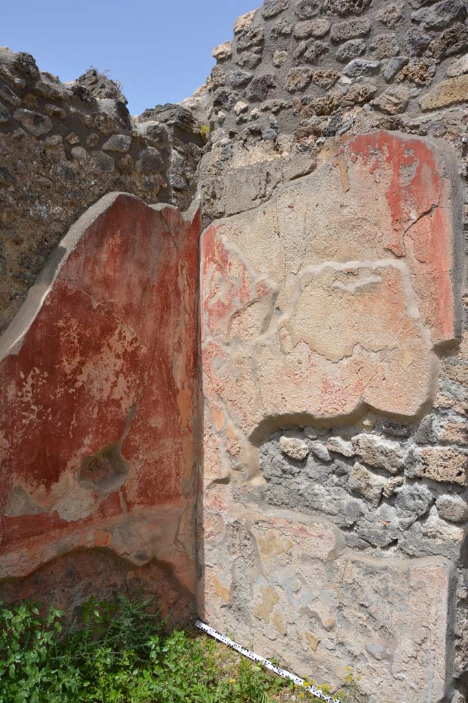 IX.5.14 Pompeii. May 2017. Room “b”, north-west corner of atrium.
Foto Christian Beck, ERC Grant 681269 DÉCOR.

