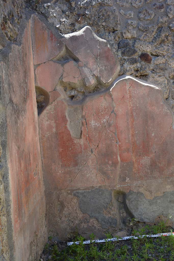 IX.5.14 Pompeii. May 2017. Room f, west wall in south-west corner.
Foto Christian Beck, ERC Grant 681269 DCOR.
