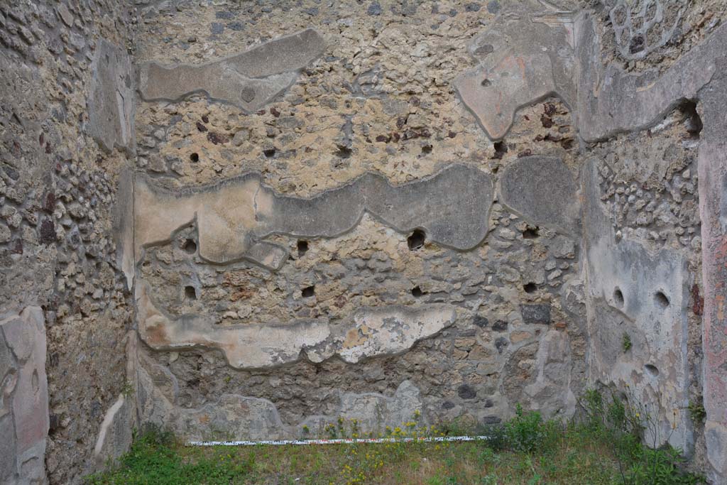 IX.5.14 Pompeii. May 2017. North ala e, looking towards north wall.
Foto Christian Beck, ERC Grant 681269 DCOR.
