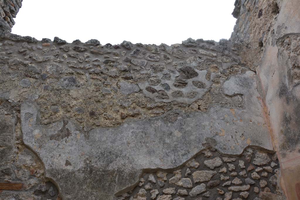 IX.5.14 Pompeii. May 2017. Room d, upper west wall.
Foto Christian Beck, ERC Grant 681269 DCOR.

