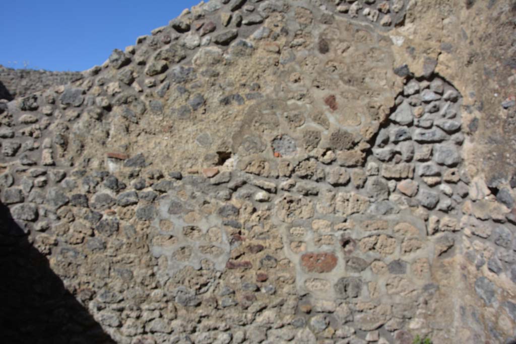 IX.5.16 Pompeii. March 2017. Room b, looking towards north wall.     
Foto Christian Beck, ERC Grant 681269 DCOR.
