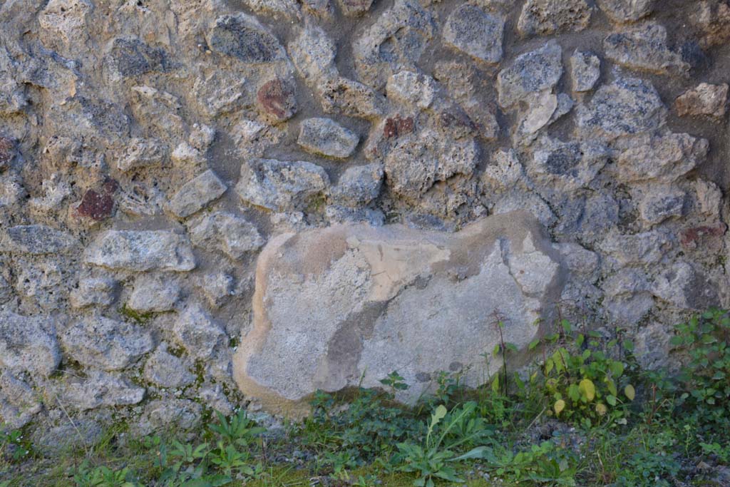 IX.5.16 Pompeii. March 2017. Room c, remaining plaster on lower south wall.      
Foto Christian Beck, ERC Grant 681269 DCOR.
