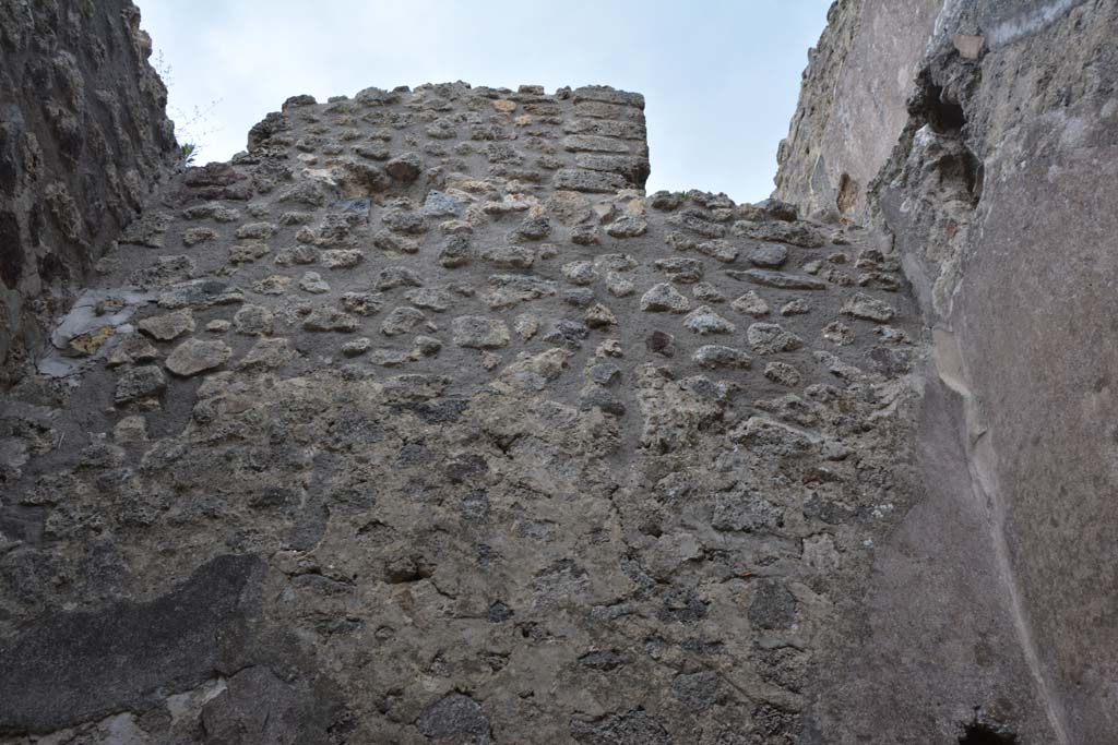 IX.5.18 Pompeii. May 2017. Room c, upper east wall.
Foto Christian Beck, ERC Grant 681269 DÉCOR.
