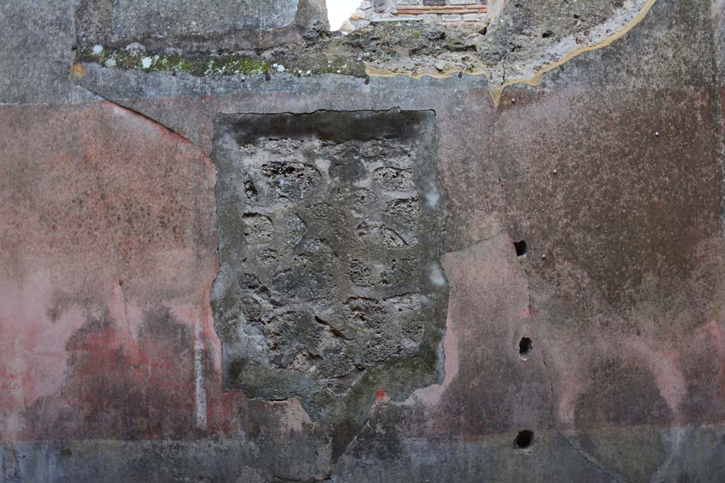 IX.5.18 Pompeii. March 2017. Room “e”, looking towards centre of south wall.
Foto Christian Beck, ERC Grant 681269 DÉCOR.
