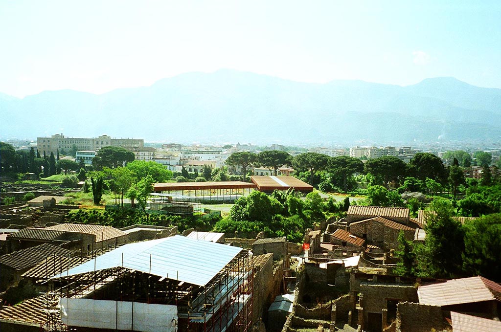 Looking south across I.7 and I.6, towards the unexcavated area of I.18, I.19 and I.23. May 2010. 
View from the Casina dell’Aquila. Photo courtesy of Rick Bauer.
