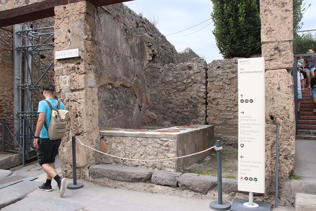 IX.7.13 Pompeii. October 2024. Looking north from entrance doorway. Photo courtesy of Klaus Heese.