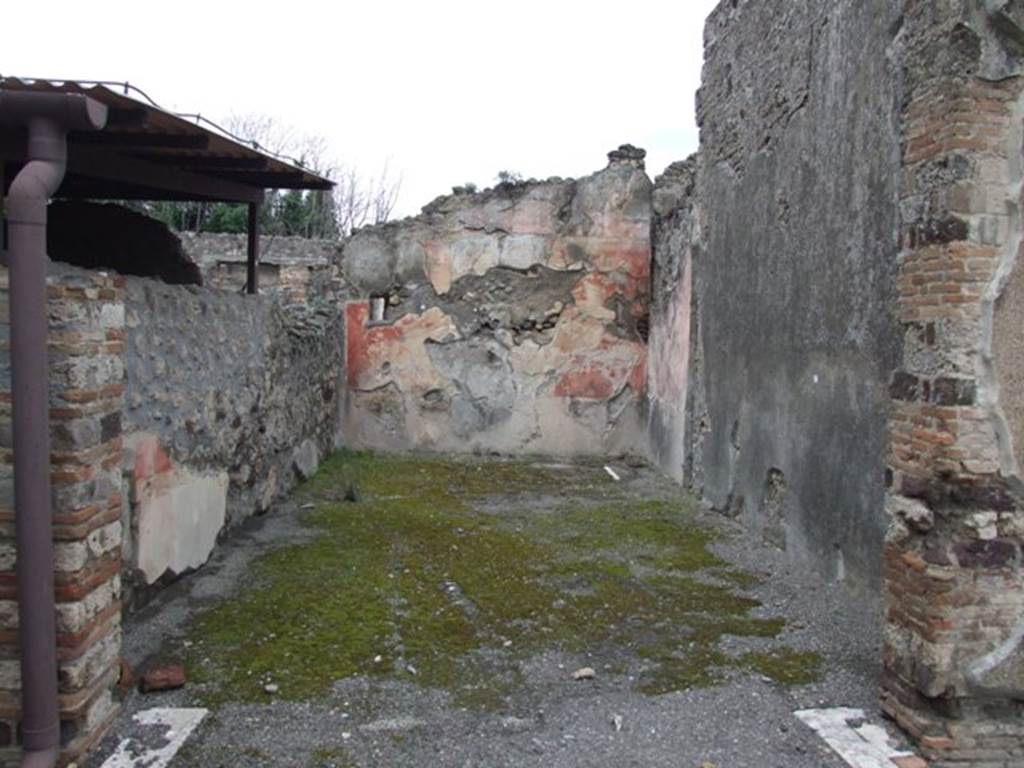 IX.8.6 Pompeii. March 2009.   Room 56,  Diaeta on the North Portico.  Looking north.