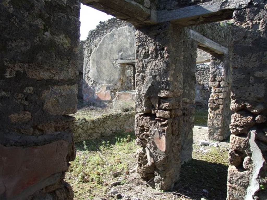 IX.9.13 Pompeii.  March 2009. Looking north west from outside room 2, into the Garden and the Triclinium.