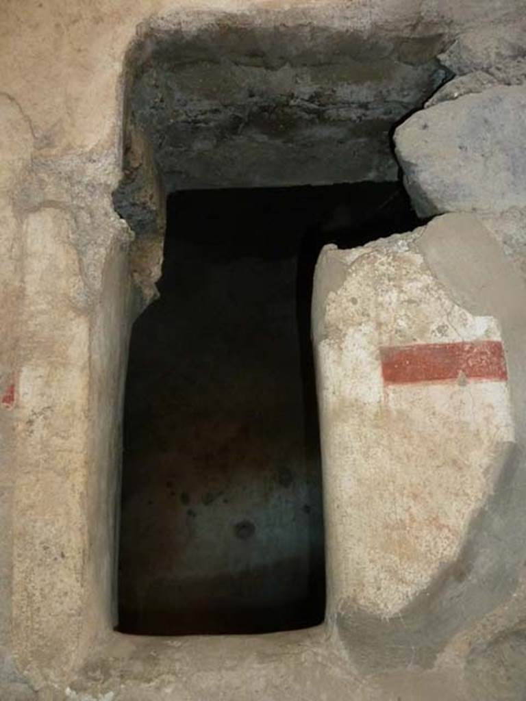 Villa San Marco, Stabiae, September 2015. Corridor 49, window in north wall, looking into room 54.