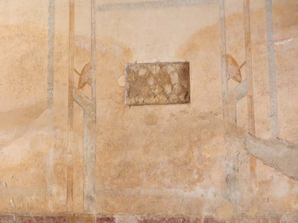 Villa San Marco, Stabiae, June 2019. Room 60, centre of south wall. Photo courtesy of Buzz Ferebee