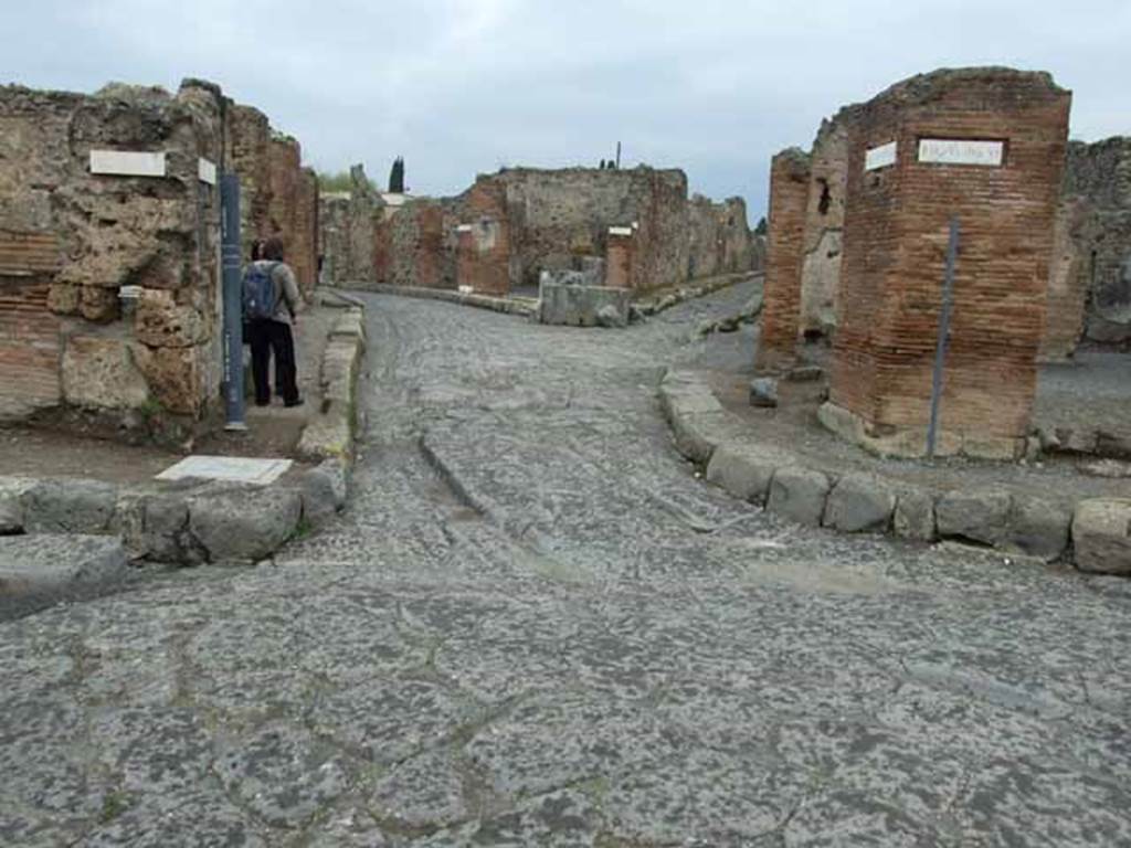 Via Consolare. May 2010. Looking north from Via delle Terme. The junction on the right side of the fountain is the south end of Vicolo di Modesto. 