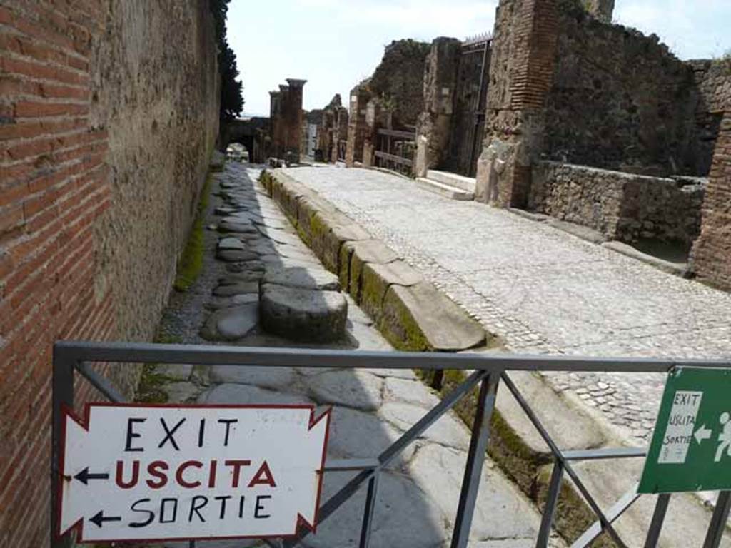 Via Marina, May 2010. Looking west from near exit to Temple of Venus.