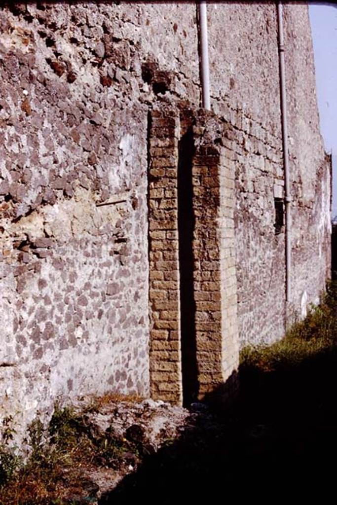 Alleyway on south side of Via Marina, Pompeii, 1980. Photo by Stanley A. Jashemski.   
Source: The Wilhelmina and Stanley A. Jashemski archive in the University of Maryland Library, Special Collections (See collection page) and made available under the Creative Commons Attribution-Non Commercial License v.4. See Licence and use details. J80f0217

