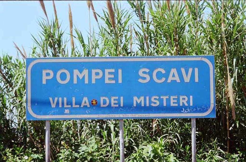 Via Villa dei Misteri. May 2010.  Pompeii Scavi, Villa dei Misteri station. This is the station for the Pompeii entrance at the Porta Marina. The station is on the Circumvesuviana line running from Naples to Sorrento. Photo courtesy of Rick Bauer.
