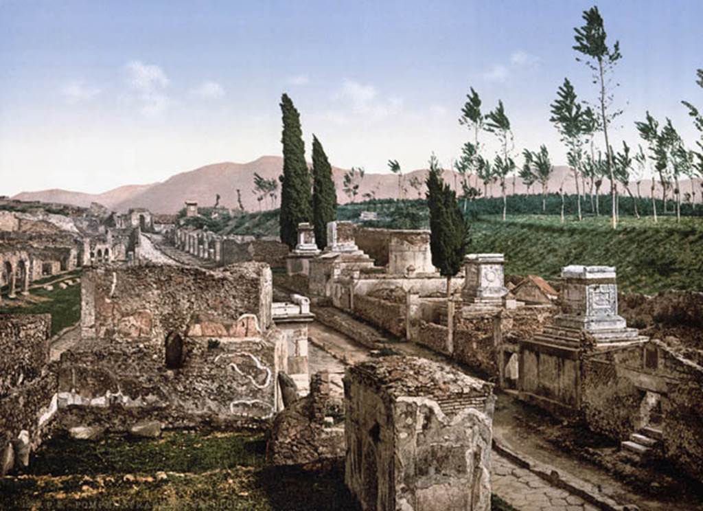 Via dei Sepolcri. Old postcard. Looking south. Photo courtesy of Rick Bauer.