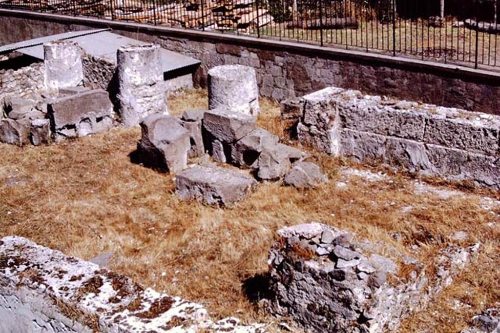 Tempio dionisiaco in località Sant’Abbondio di Pompei. 1973. Looking north-west across Cella E and pronaos. 
Photo by Stanley A. Jashemski. 
Source: The Wilhelmina and Stanley A. Jashemski archive in the University of Maryland Library, Special Collections (See collection page) and made available under the Creative Commons Attribution-Non-Commercial License v.4. See Licence and use details.
J73f0351
