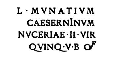 Pompeii FP6. Inscription found to the west of the door between the two left most columns. This election notice refers to a candidate for an office in Nuceria. According to Mau “As long as the relations of the Pompeians and Nucerians were friendly, the highway between the two towns was doubtless much travelled by the citizens of both places.” According to Epigraphik-Datenbank Clauss/Slaby (See www.manfredclauss.de) this read as

L(ucium) Munatium
Caeserninum
Nuceri{ri}ae IIvir(um)
quinq(uennalem) v(irum) b(onum) o(ro) v(os) f(aciatis)       [CIL IV 3874]

Mau translate this as Make Lucius Caeserninus quinquennial duumvir of Nuceria, I beg of you, he's a good man. See Varone, A. and Stefani, G., 2009. Titulorum Pictorum Pompeianorum, Rome: L’Erma di Bretschneider. (p. 481). See Mau, A., 1888. Mitteilungen des Kaiserlich Deutschen Archaeologischen Instituts, Roemische Abtheilung Volume III.  (p. 144). See Mau, A., 1907, translated by Kelsey F. W. Pompeii: Its Life and Art. New York: Macmillan. (p. 435).