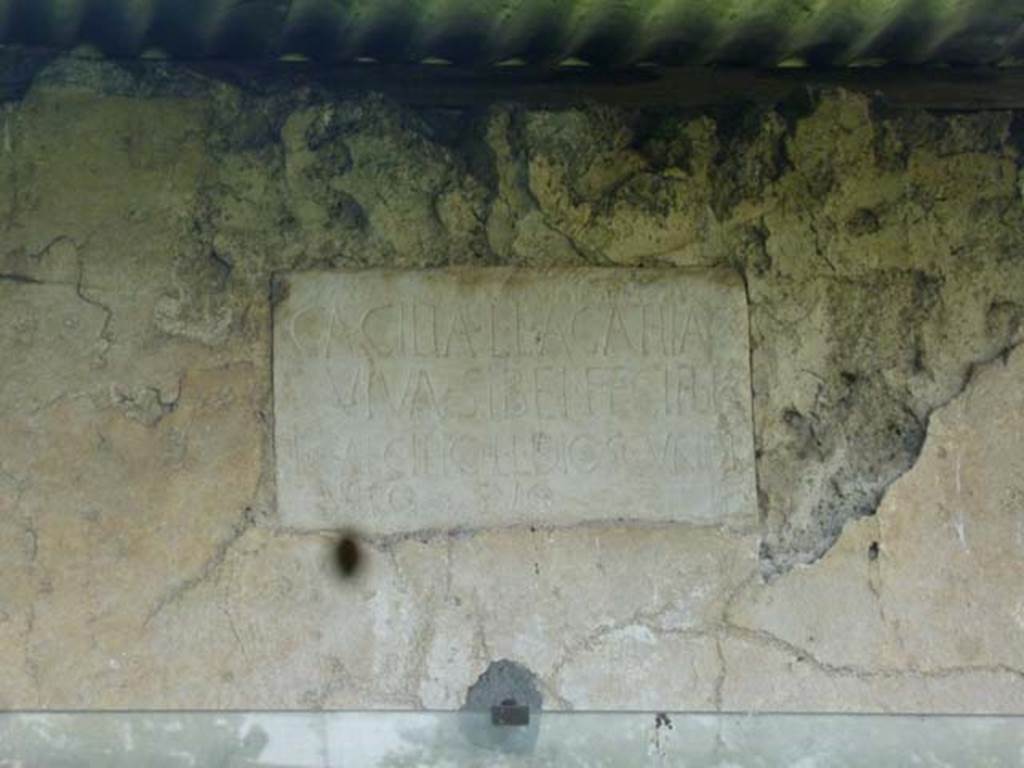 FPND Pompeii. May 2011. Plaque on south side of tomb. Photo courtesy of Michael Binns.