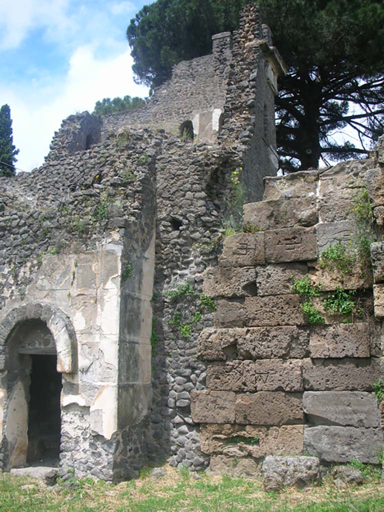 Tower X, Pompeii. May 2010. 
Looking west along City Wall, towards east side of Tower. Photo courtesy of Ivo van der Graaff.
