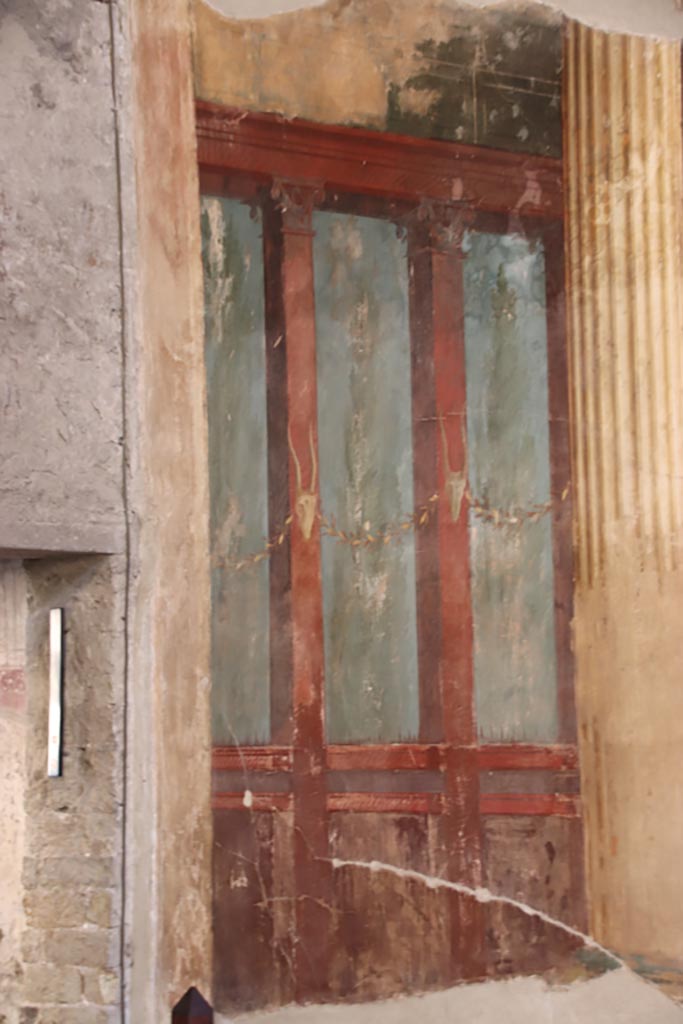 Oplontis Villa of Poppea, October 2022. 
Room 15, painted decoration on north wall in north-east corner next to doorway to room 16. Photo courtesy of Klaus Heese.
