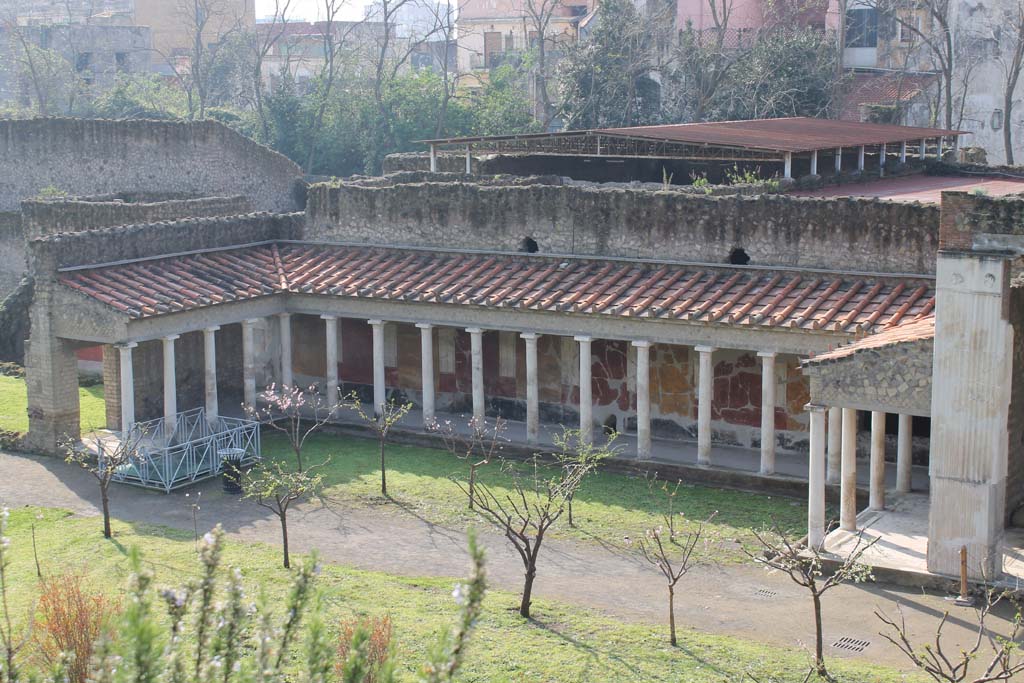 Oplontis Villa of Poppea, March 2014. Looking south-east towards east portico (34). 
Foto Annette Haug, ERC Grant 681269 DÉCOR.
