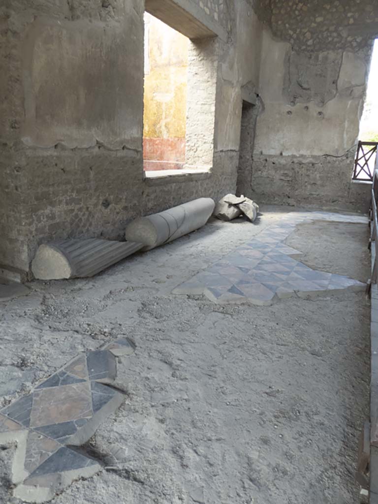 Oplontis Villa of Poppea, September 2017. Room 64, looking west across flooring on south side.
Foto Annette Haug, ERC Grant 681269 DÉCOR.
