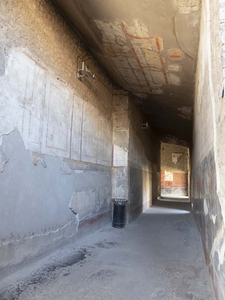 Oplontis Villa of Poppea, September 2017. Corridor 76, looking south. 
Foto Annette Haug, ERC Grant 681269 DÉCOR.
