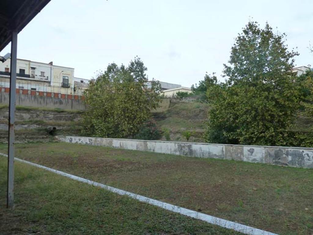 Oplontis, September 2015. Looking north-east across swimming pool from south end.