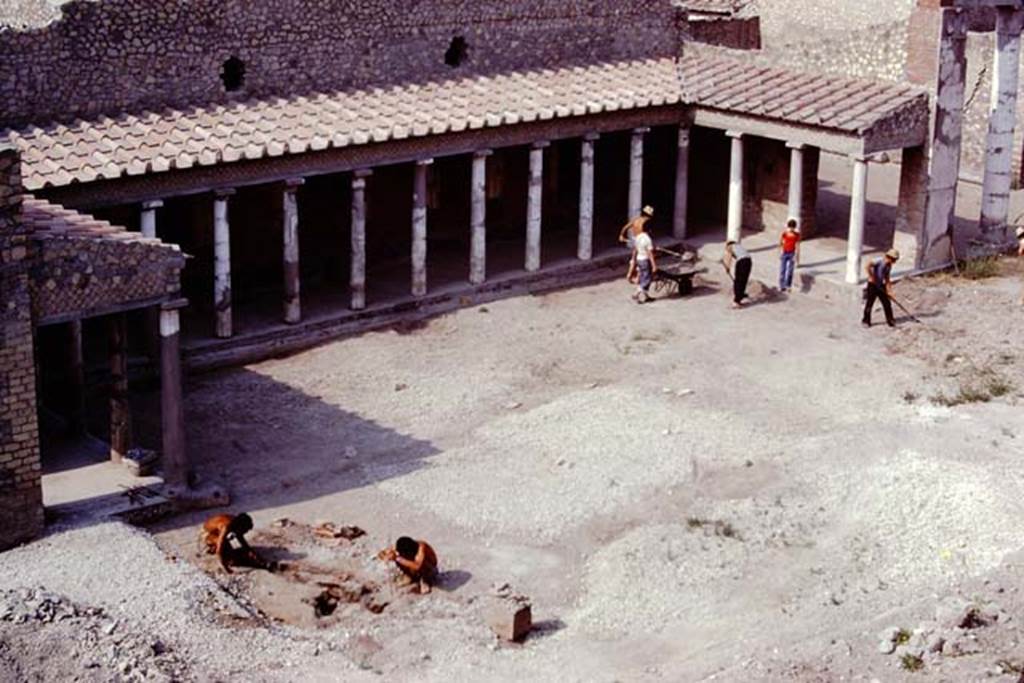 Oplontis, 1974. Looking south-west across north garden. Photo by Stanley A. Jashemski.   
Source: The Wilhelmina and Stanley A. Jashemski archive in the University of Maryland Library, Special Collections (See collection page) and made available under the Creative Commons Attribution-Non Commercial License v.4. See Licence and use details. J74f0613
