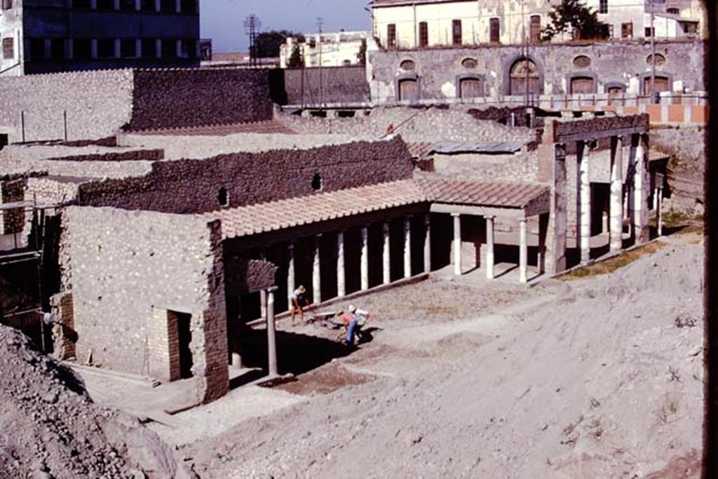 Oplontis,1974. Looking west towards villa. Photo by Stanley A. Jashemski.   
Source: The Wilhelmina and Stanley A. Jashemski archive in the University of Maryland Library, Special Collections (See collection page) and made available under the Creative Commons Attribution-Non Commercial License v.4. See Licence and use details. J74f0188
