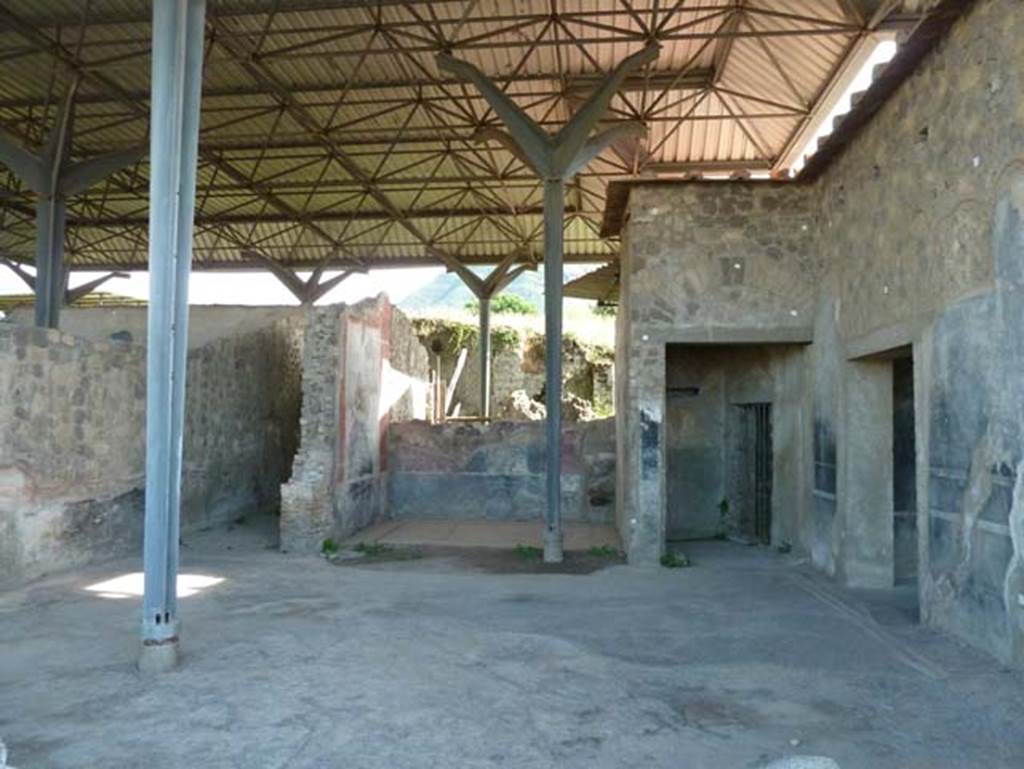 Stabiae, Secondo Complesso (Villa B), May 2010. Room 14, looking south-east from site of window on west end of north wall.